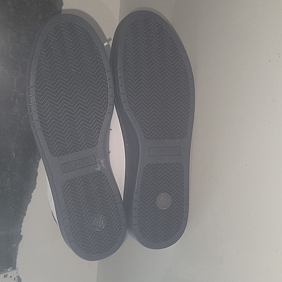 Tommy Hilfiger Men 8 1/2 or Women's 10.5(Eur42) - Picture 5 of 6